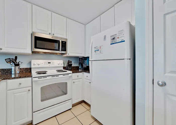 Newly Renovated Luxury Beachfront 2br2ba Lighthouse 816 Apartment Gulf Shores
