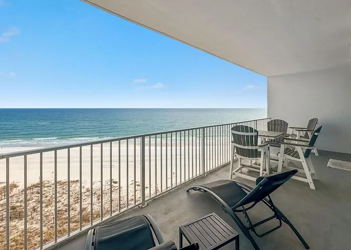 Newly Renovated Luxury Beachfront 2br2ba Lighthouse 816 Apartment