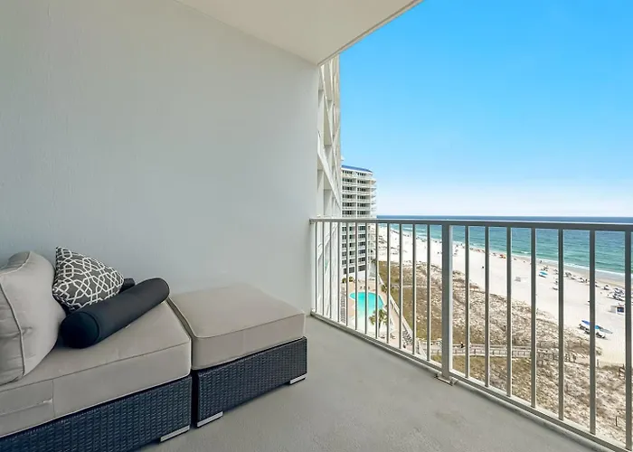 Apartment Newly Renovated Luxury Beachfront 2br2ba Lighthouse 816 Gulf Shores